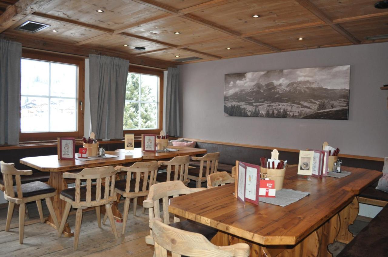 Das Christine Appartement Brixen im Thale Luaran gambar