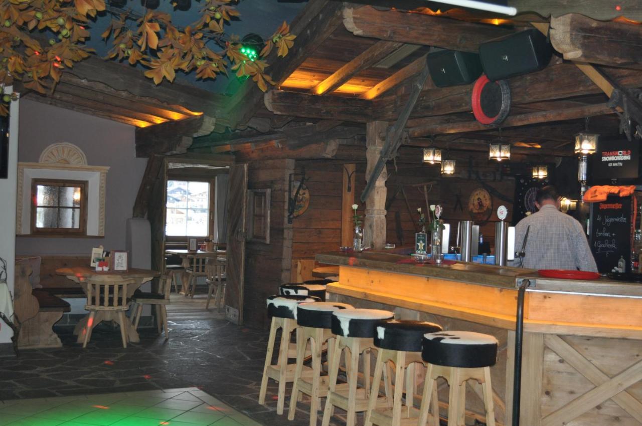 Das Christine Appartement Brixen im Thale Luaran gambar
